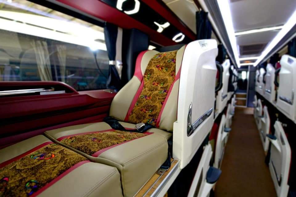 Sewa Bus Mewah Sleeper Bus - Cocok Untuk Kaum Rebahan